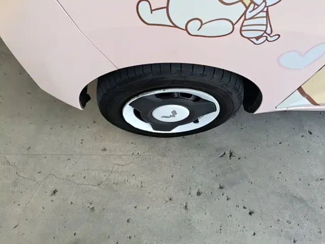 Wuling Hongguang Mini EV — Фото автомобиля 22