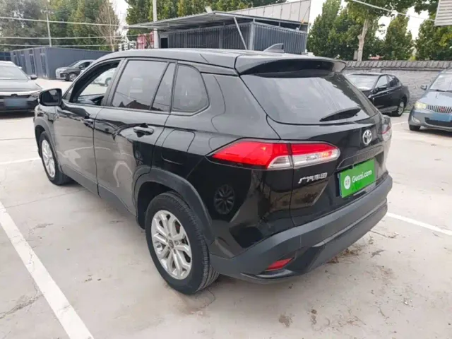 Toyota Frontlander — Фото автомобиля 4