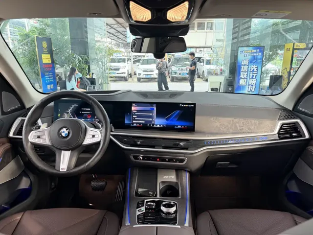 BMW X5 — Фото автомобиля 15
