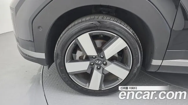 Hyundai Santa Fe MX5 — Фото автомобиля 5