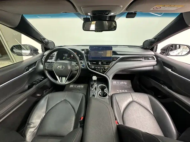 Toyota Camry — Фото автомобиля 5