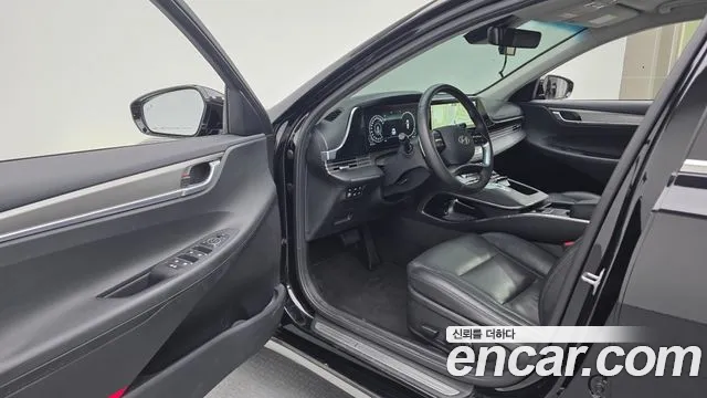 Hyundai Grandeur New — Фото автомобиля 10