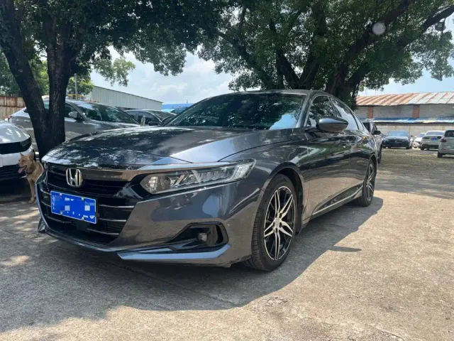 Фотография автомобиля — Honda Accord