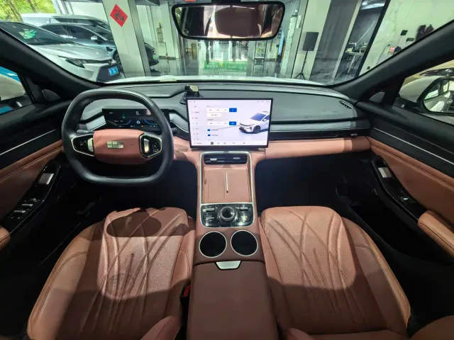 Geely Galaxy L6 — Фото автомобиля 8