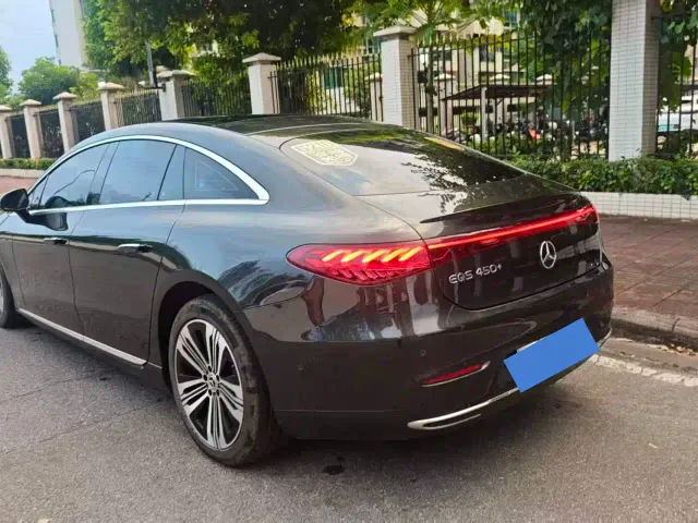 Mercedes-Benz EQS — Фото автомобиля 5
