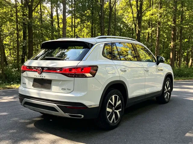 Volkswagen Tayron — Фото автомобиля 4