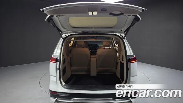 Kia Canival Carnival 4 поколение Бензин 9 мест Hi-Limousine(Спецкузов) — Фото автомобиля 13