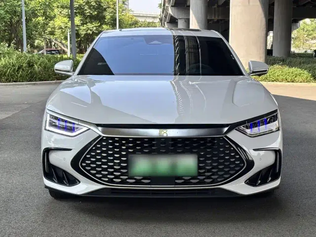 BYD Han — Фото автомобиля 2
