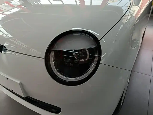 Changan Lumin — Фото автомобиля 23