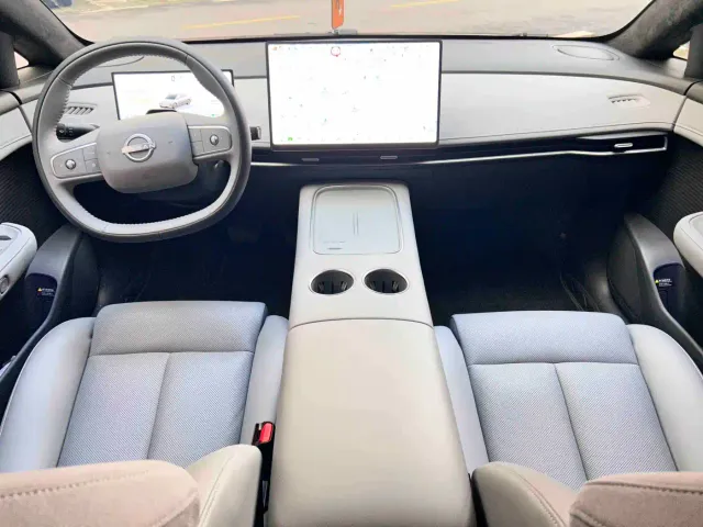 Nissan N7 — Фото автомобиля 12