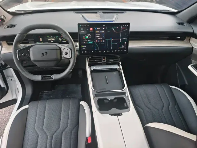 Jetour Shanhai L6 — Фото автомобиля 12