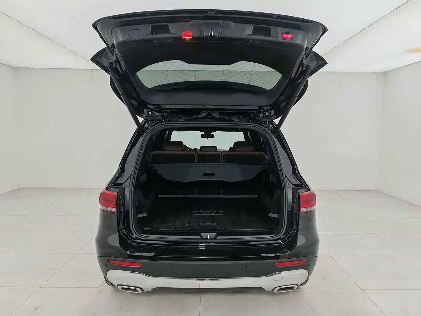 Mercedes-Benz Mercedes-Benz GLB 2022 Facelift GLB 200 Dynamic Style — Фото автомобиля 4