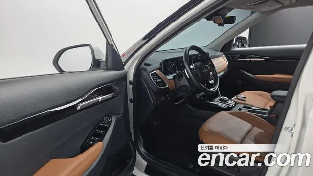 Kia Seltos Новый Seltos Бензин 2.0 2WD — Фото автомобиля 10
