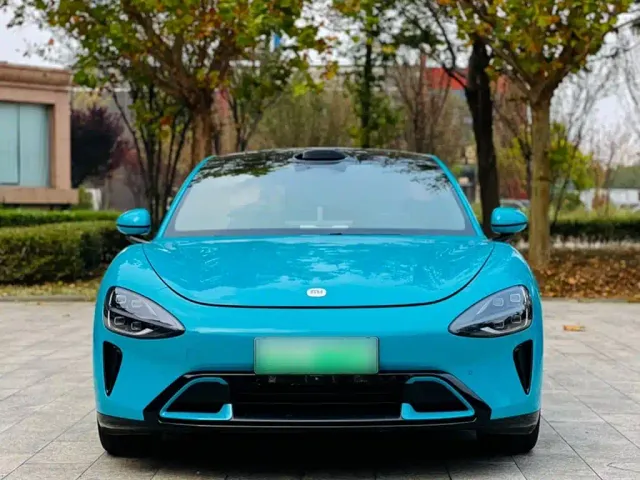 Xiaomi SU7 — Фото автомобиля 9