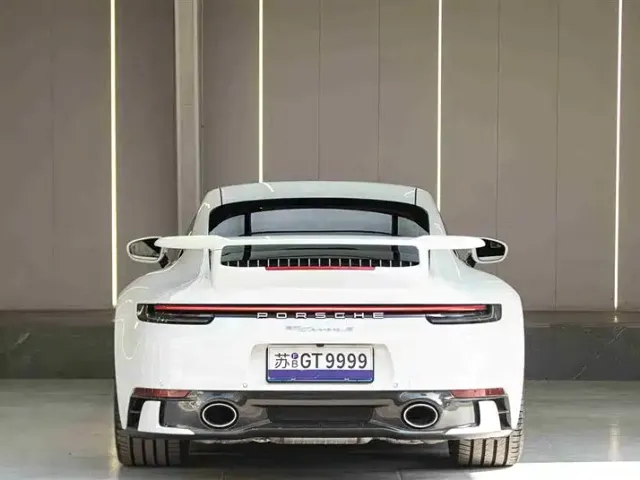 Porsche 911 — Фото автомобиля 9