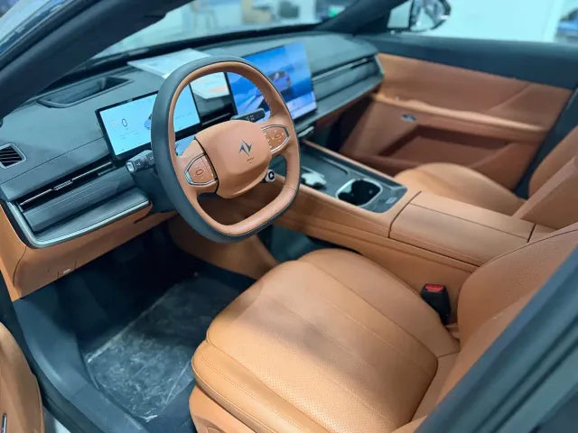 Dongfeng eπ 007 — Фото автомобиля 6