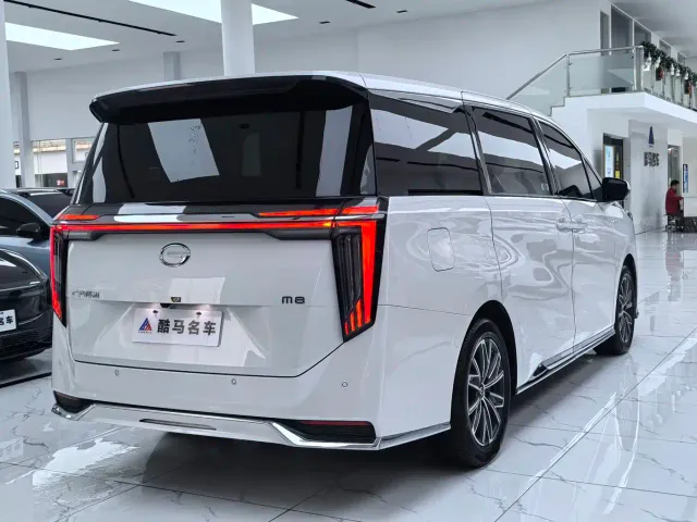 GAC Trumpchi M8 — Фото автомобиля 16