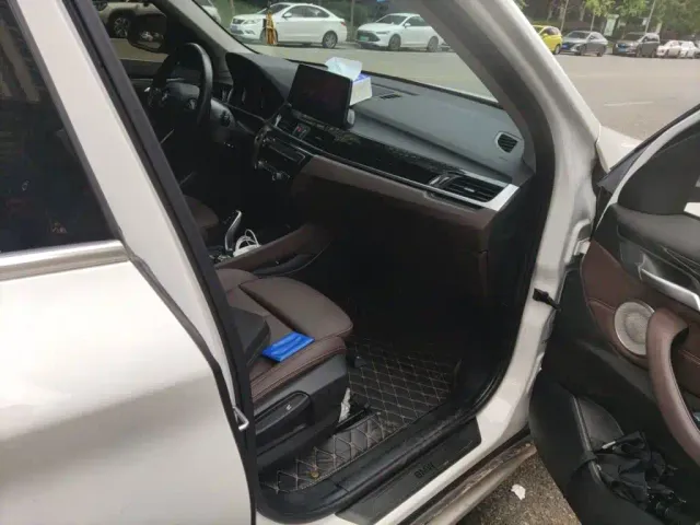 BMW X1 — Фото автомобиля 19