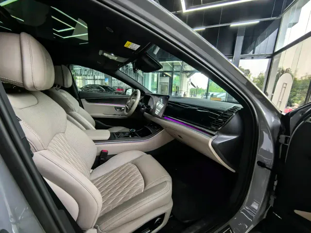BYD Han — Фото автомобиля 19