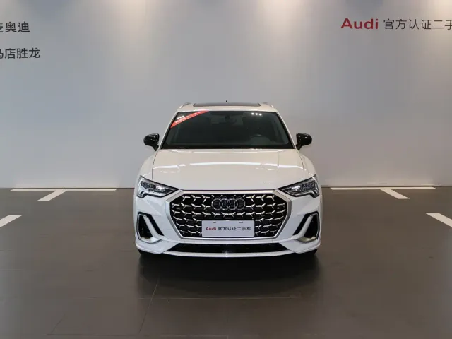 Audi Audi Q3 2024 35 TFSI Progressive Sport — Фото автомобиля 2