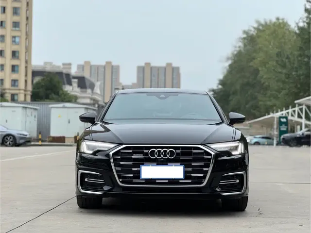 Audi A6L — Фото автомобиля 2