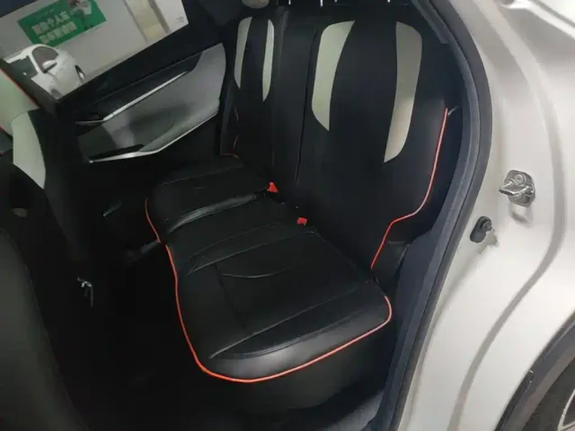 Changan CS75 Plus — Фото автомобиля 19
