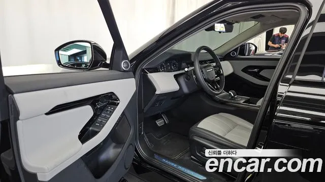 Land Rover Range Rover Evoque — Фото автомобиля 10