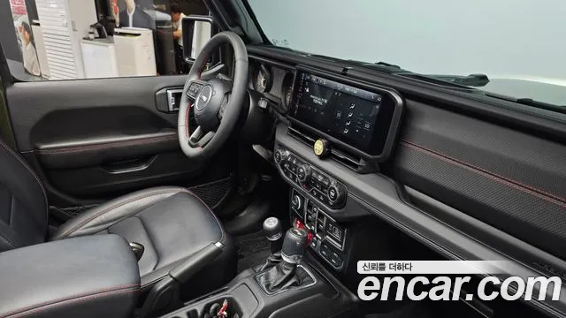 Jeep Wrangler Wrangler (JL) — Фото автомобиля 27