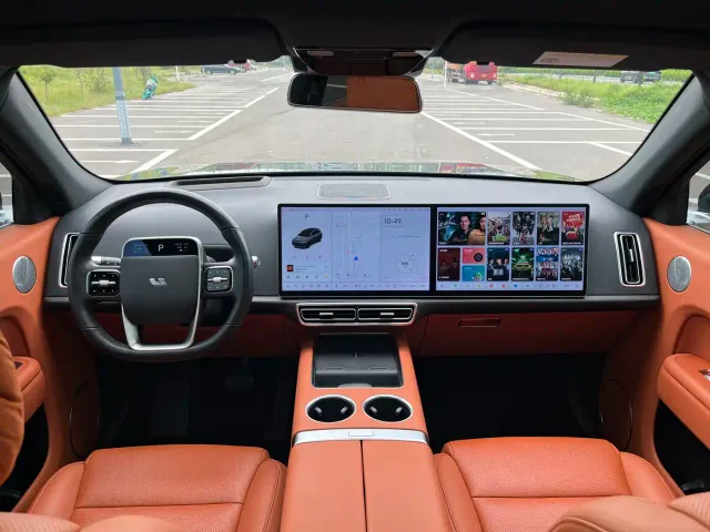 Li Auto L7 — Фото автомобиля 12