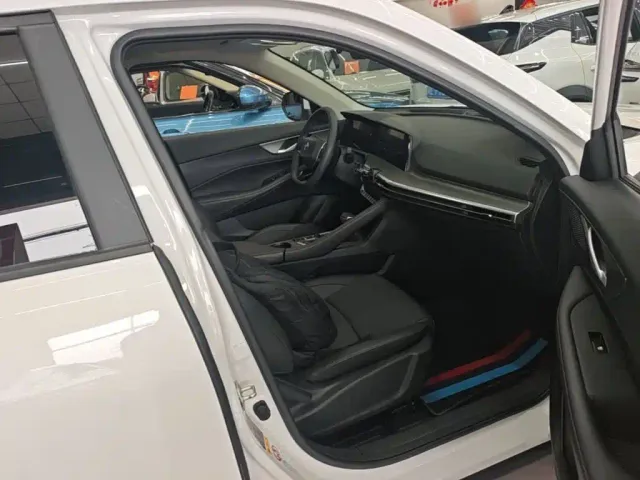 Changan CS35 Plus — Фото автомобиля 24