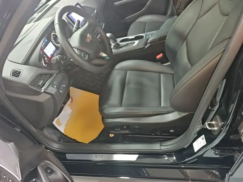 Cadillac Cadillac CT4 2023 25T Luxury Model — Фото автомобиля 14