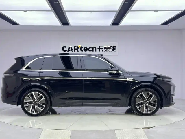 Li Auto L7 — Фото автомобиля 6