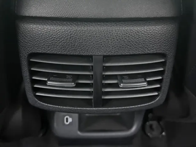 Kia Seltos — Фото автомобиля 14