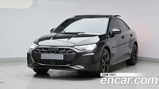Фотография автомобиля — Audi A3 8Y