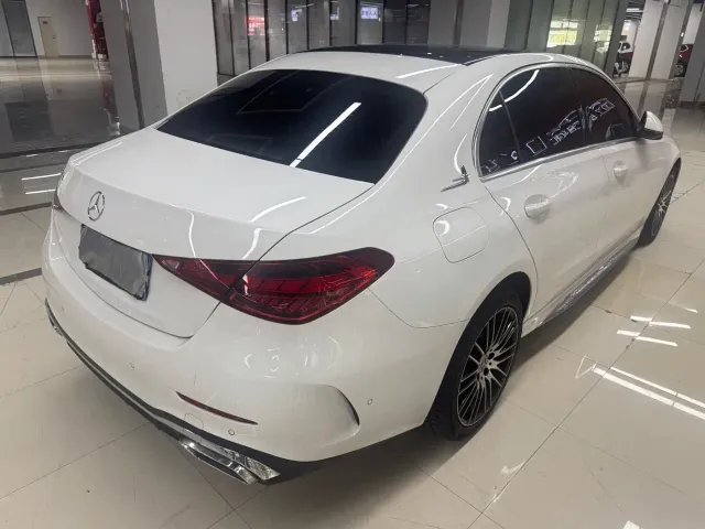 Mercedes-Benz C-Class — Фото автомобиля 9