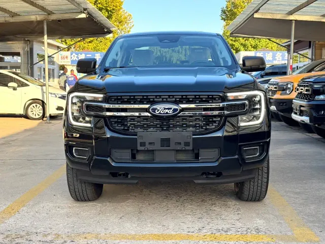 Ford Ranger — Фото автомобиля 2