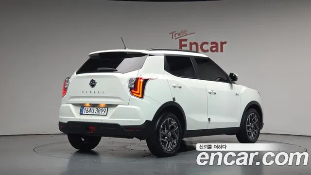 Фотография автомобиля — KGM Tivoli Very New Tivoli