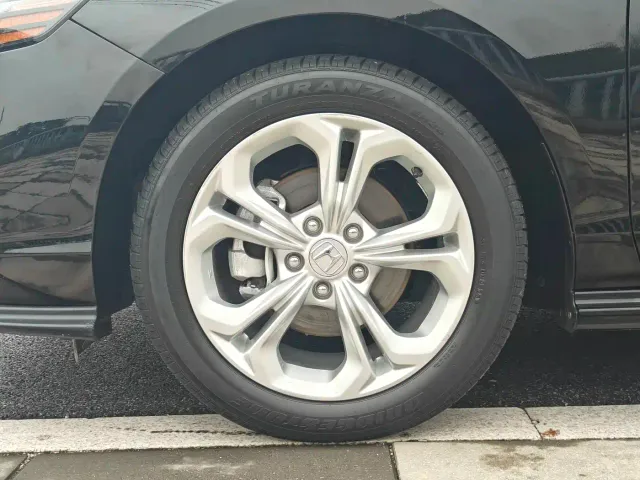 Honda Accord — Фото автомобиля 27