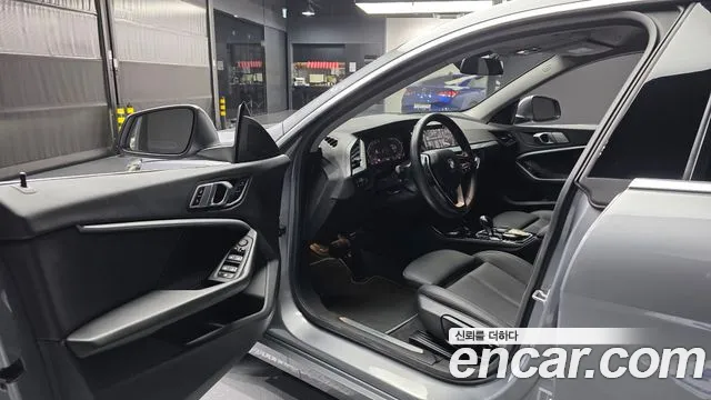BMW 2 Series F44 — Фото автомобиля 9