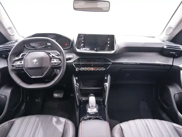 Peugeot 2008 — Фото автомобиля 15