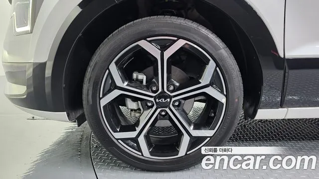 Kia Niro The All New Niro — Фото автомобиля 5