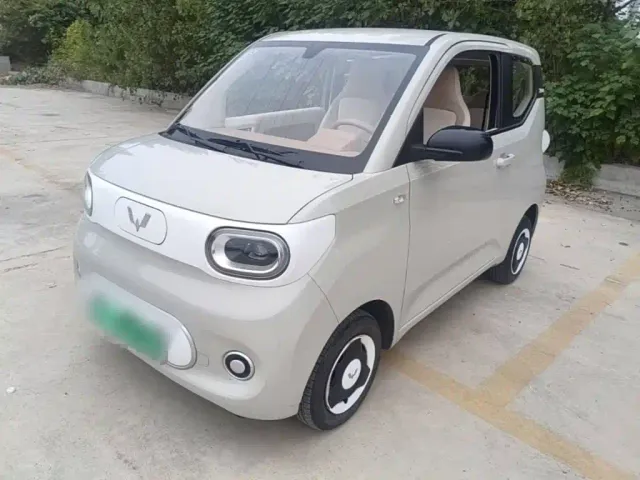 Фотография автомобиля — Wuling Hongguang Mini EV