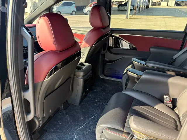 GAC Trumpchi M8 — Фото автомобиля 12