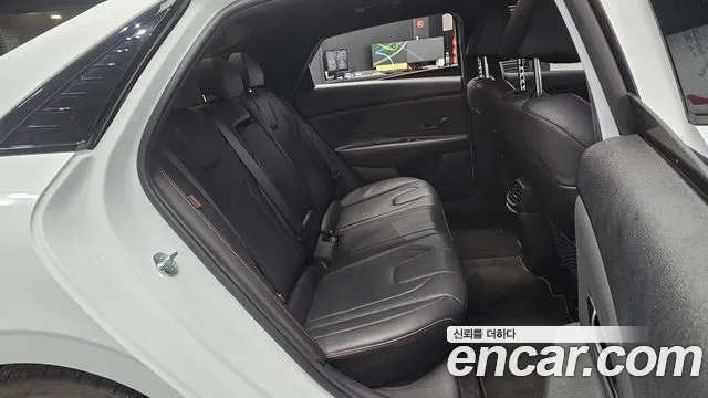 Hyundai Avante — Фото автомобиля 17