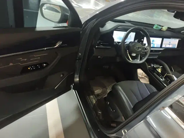Geely Xingyue L — Фото автомобиля 17