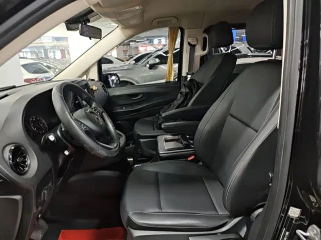 Mercedes-Benz Vito — Фото автомобиля 14