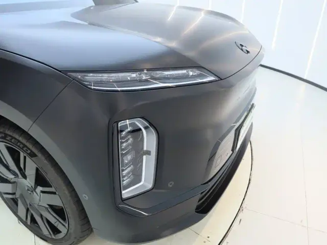 Nio ES9 — Фото автомобиля 5