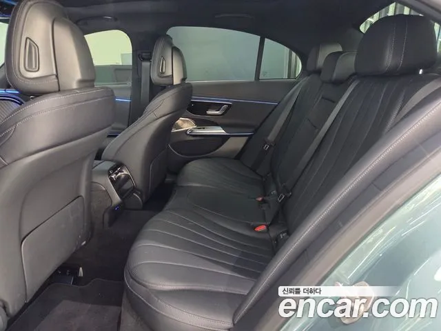 Mercedes-Benz E-Class W214 — Фото автомобиля 12
