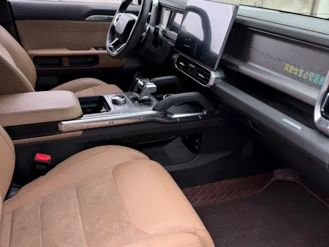 Jetour T2 — Фото автомобиля 12
