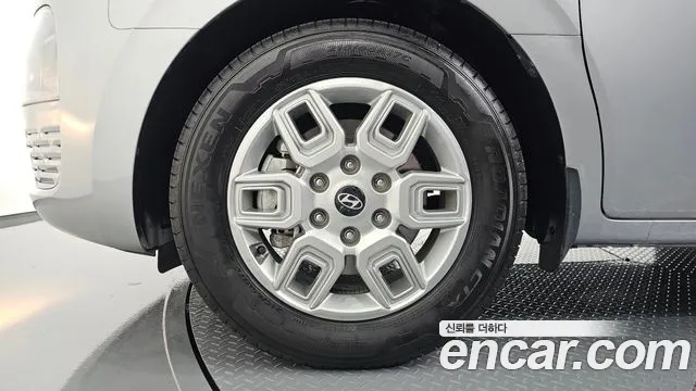 Hyundai Staria — Фото автомобиля 4